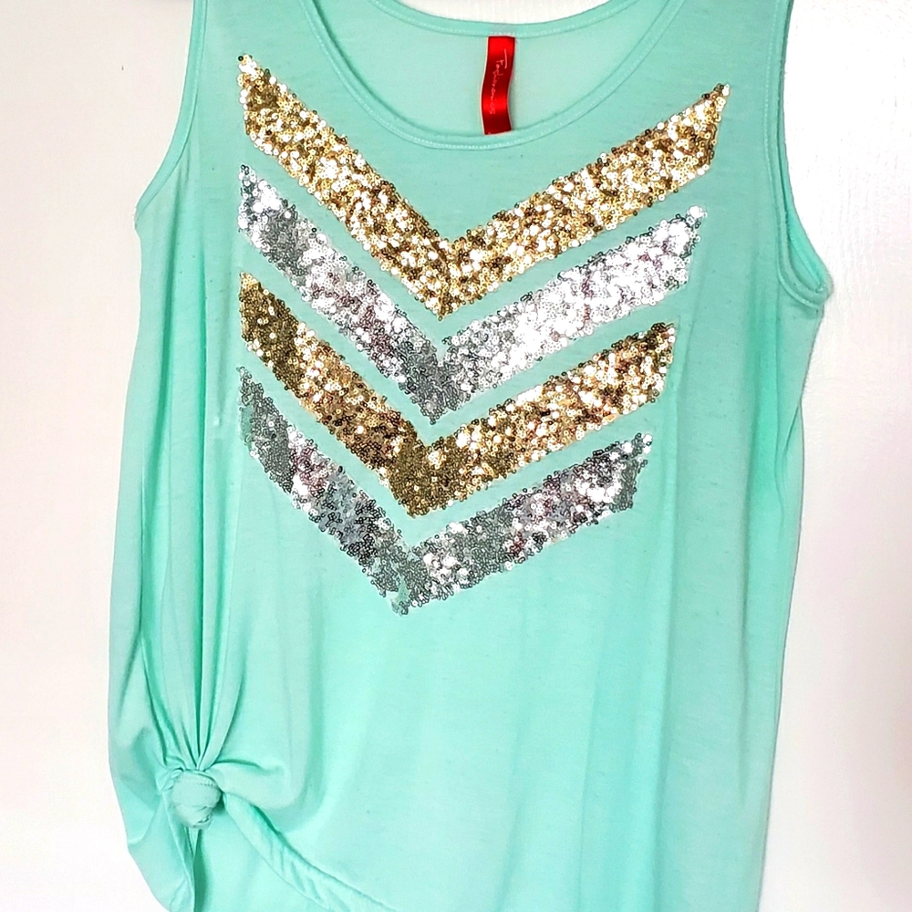 Fashionomics Tank Top